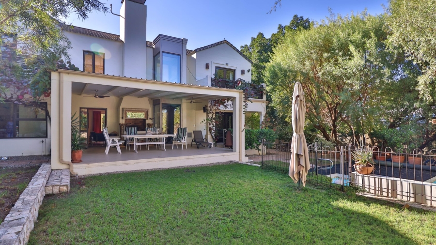 4 Bedroom Property for Sale in Riebeek Kasteel Western Cape